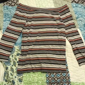 Off the shoulder long sleeve